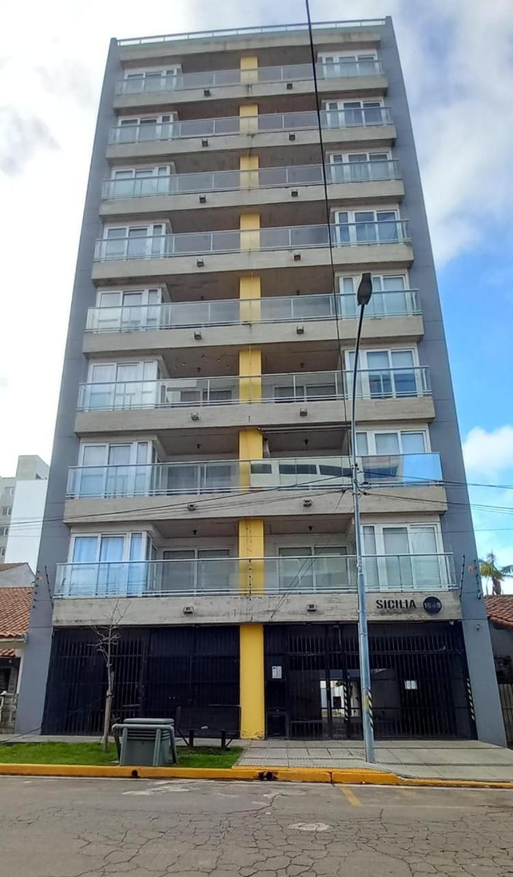 Apartamento Chula Vista Sicilia - Depto 2 Amb Cochera, Aire Y Parrilla Con Vista Latera A Mar En Punta Mogotes *
